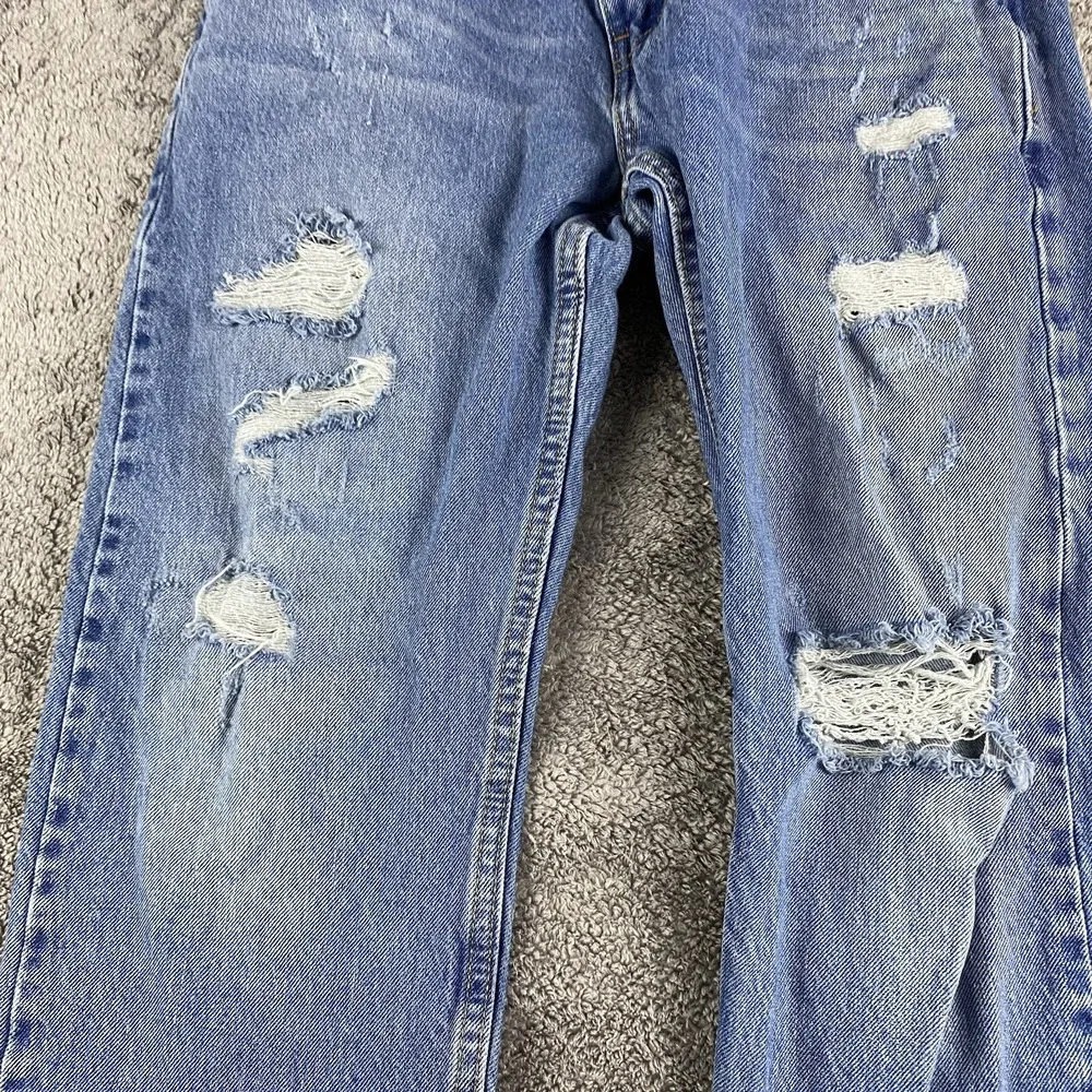 Levis please refer